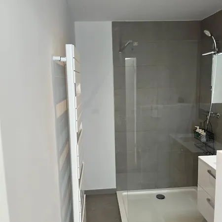 Appartamento Lumineux Avec Terrasse Au Cœur De *