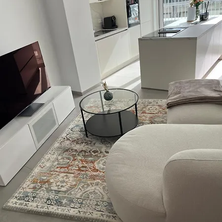 Apartmán Lumineux Avec Terrasse Au Coeur De *